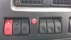 phoca_thumb_l_daf_lf45_front_pannel_buttons
